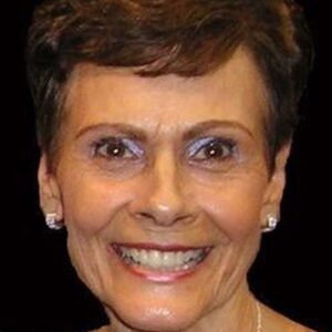 janet gustin Gallery