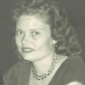 edith nuessen Gallery