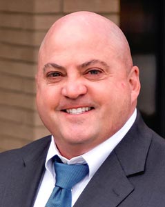 Mike Bina : Funeral Director & Embalmer